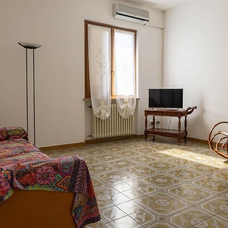 Casa Mercedes Villa Desenzano del Garda Exteriör bild