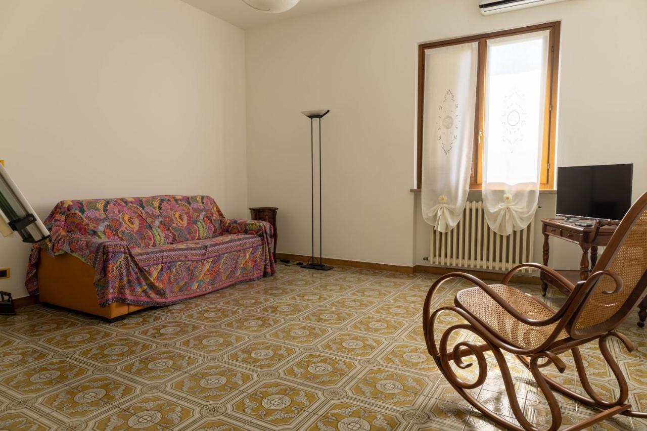 Casa Mercedes Villa Desenzano del Garda Exteriör bild