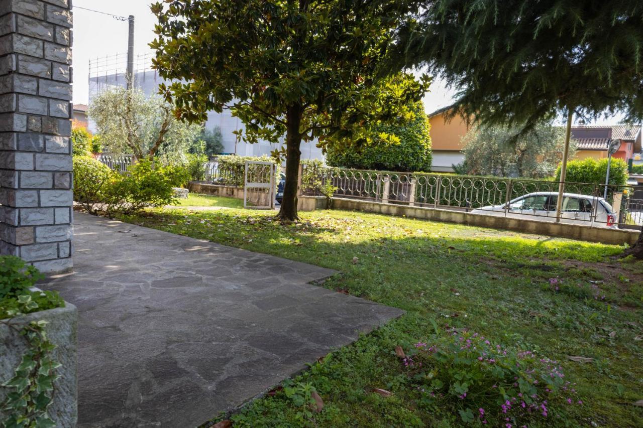 Casa Mercedes Villa Desenzano del Garda Exteriör bild